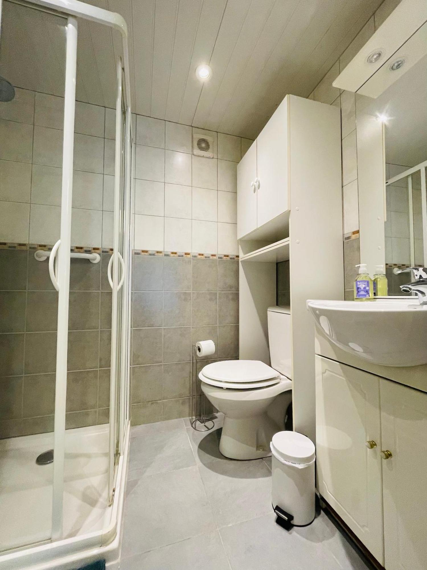 Au Loysel Prestations De Qualite Au Coeur De Holiday home Cherbourg-en-Cotentin